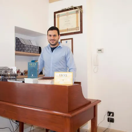 فندق مبيت وإفطار La Bella ليتشي