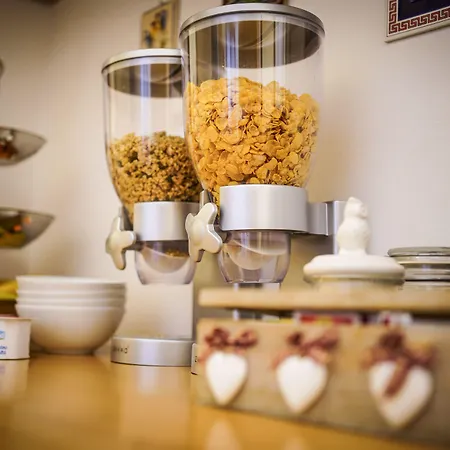 莱切拉贝拉住宿加早餐酒店 3* 莱切