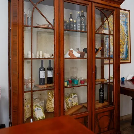 Bed and breakfast La Bella 3*