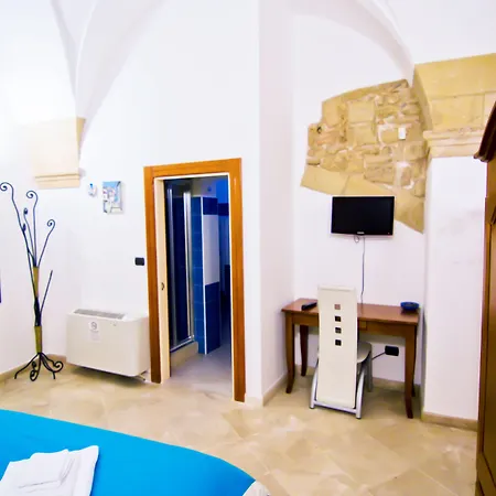 La Bella Bed & Breakfast