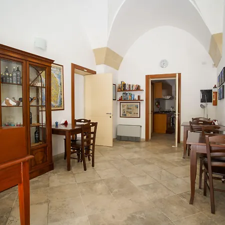 La Bella Bed & Breakfast 3*