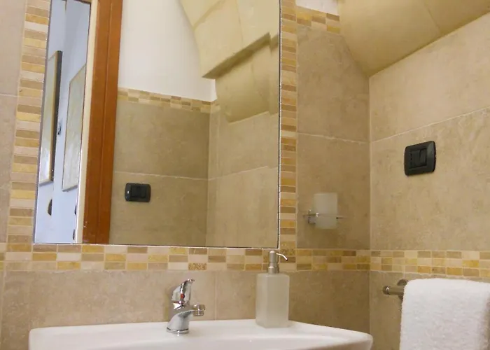 La Bella Bed & Breakfast